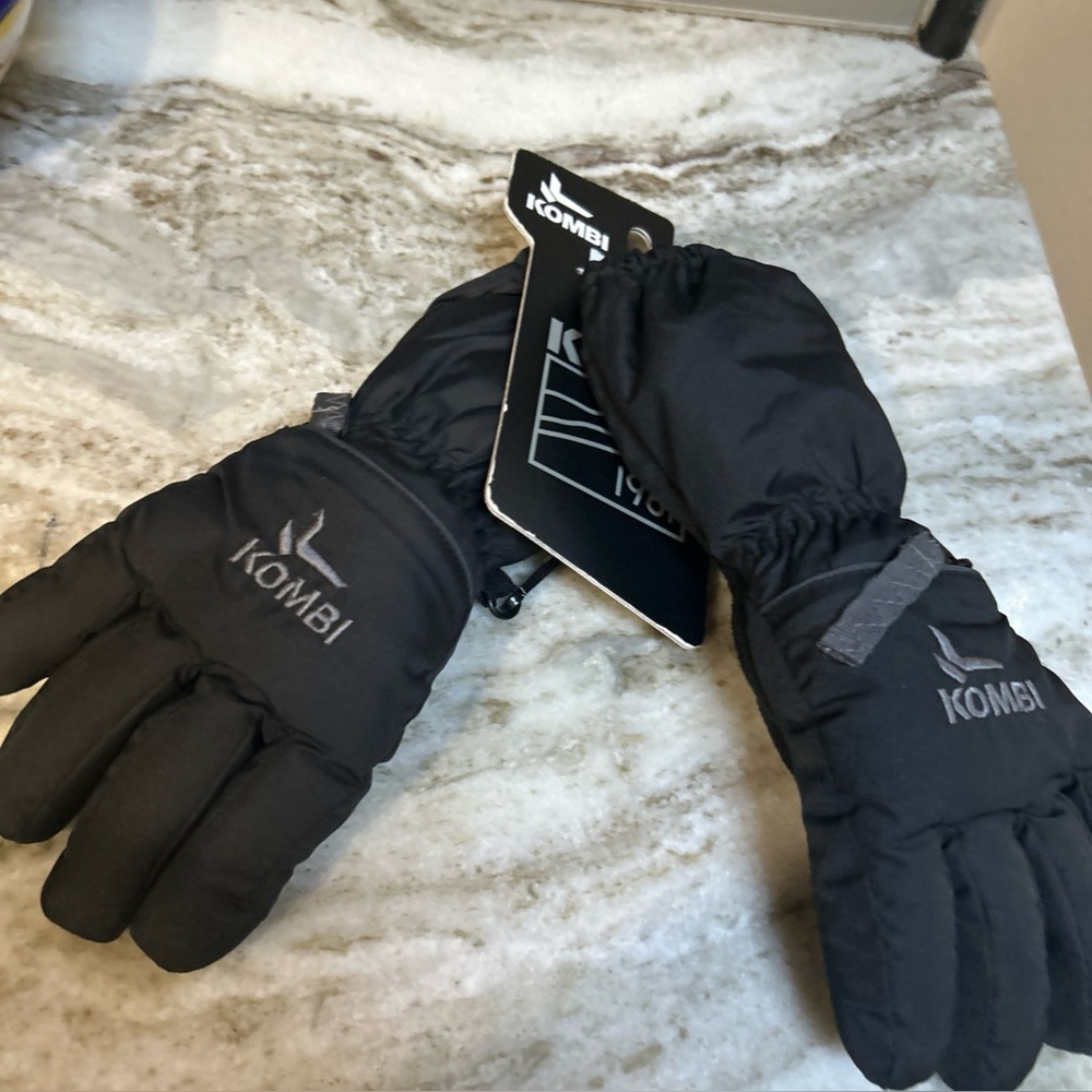 Kombi Black Kids Gloves